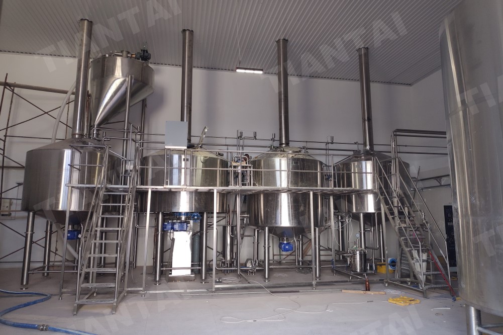 The 5000L Commercial beer brewing equipment installed in Azerbaijan